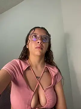  charlott dm online show from 12-04-24, 09:24