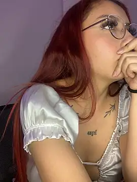  charlott dm online show from 02-04-25, 09:31