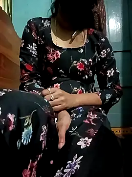 Snapshot of gunjan22 chatting on 12-29-24, 07:39 gunjan22 online show from 12-29-24, 07:39