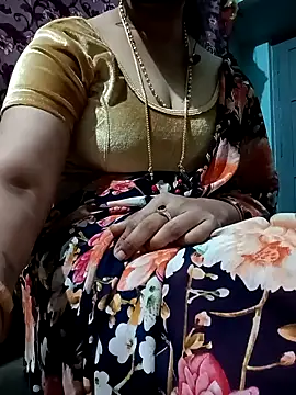 Snapshot of gunjan22 chatting on 01-22-25, 06:20 gunjan22 online show from 01-22-25, 06:20