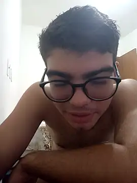 Snapshot of Edwardsky000 chatting on 03-02-25, 07:23 Edwardsky000 online show from 03-02-25, 07:23