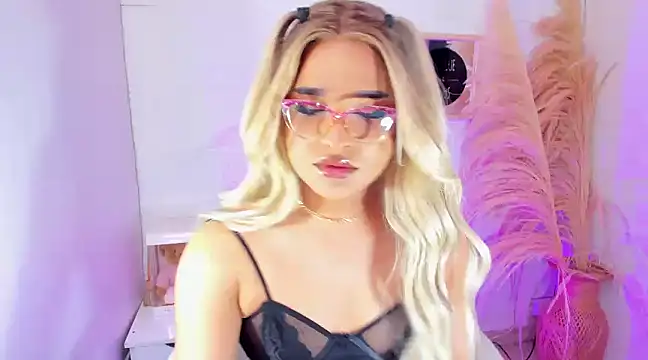 Elody Preysler69 online show from 12-12-24, 05:20