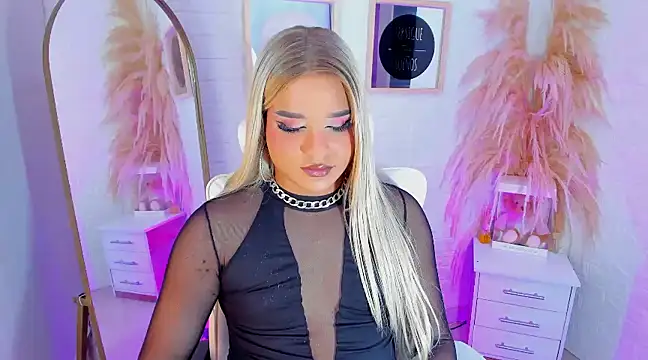 Elody Preysler69 online show from 01-31-25, 05:51