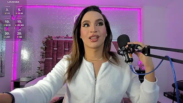 KylieVictoria online show from 03-19-25, 04:36