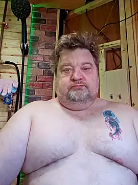 Snapshot of alienbunny chatting on 01-08-25, 06:41 alienbunny online show from 01-08-25, 06:41