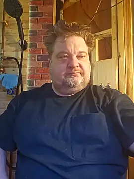 Snapshot of alienbunny chatting on 02-11-25, 06:01 alienbunny online show from 02-11-25, 06:01