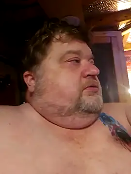 Snapshot of alienbunny chatting on 10-14-25, 03:18 alienbunny online show from 10-14-25, 03:18