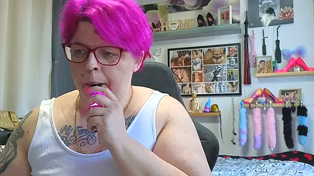 SunshineLexi online show from 03-06-25, 06:52