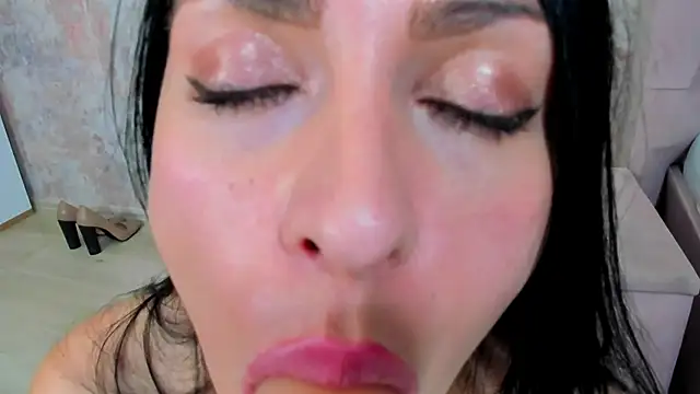 Snapshot of tequila_dream chatting on 12-02-24, 08:41 tequila dream online show from 12-02-24, 08:41