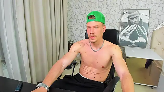 MateoBenjaminX online show from 03-11-25, 05:46