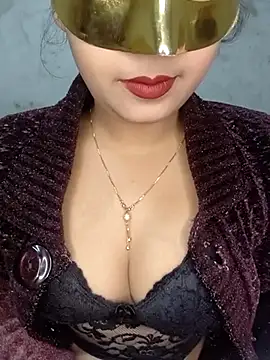 Shanaya Hotty online show from 12-17-24, 07:04