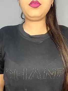 Shanaya Hotty online show from 10-14-25, 09:15