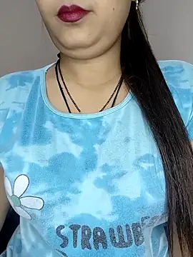 Shanaya Hotty online show from 10-17-25, 08:44