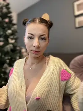 Mia Ethan online show from 01-09-25, 07:10