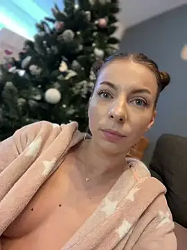 Mia Ethan online show from 01-09-25, 01:35