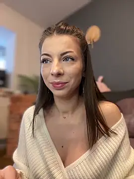 Mia Ethan online show from 01-17-25, 06:04