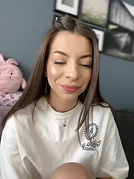 Mia Ethan online show from 02-22-25, 08:40