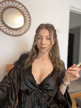 Mia Ethan online show from 09-21-25, 09:11