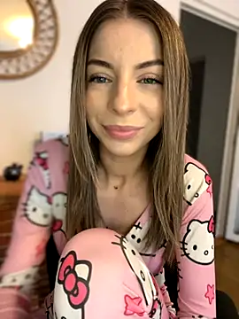 Mia Ethan online show from 10-01-25, 10:10