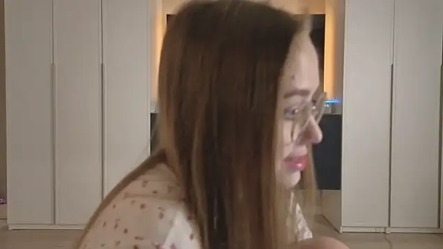 endlesssoffi online show from 11-20-25, 06:40