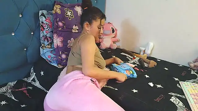 Milkdulce1 online show from 01-16-26, 01:04