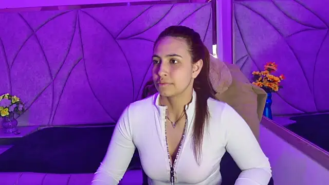 Tammy Blackk online show from 12-21-25, 03:24