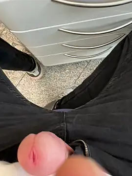 kareem0010 online show from 02-21-25, 09:13