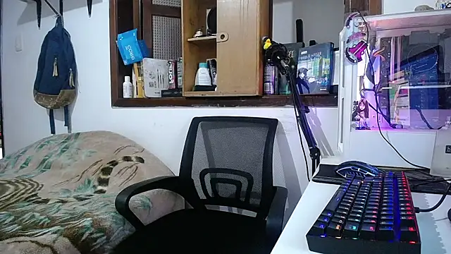 esjrobles online show from 02-28-25, 07:46