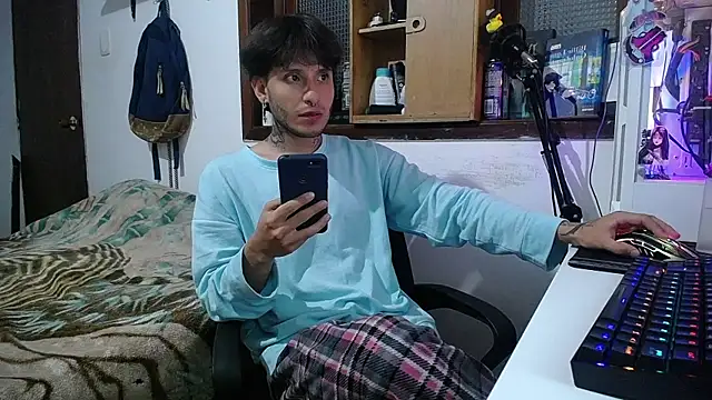 esjrobles online show from 03-04-25, 03:22