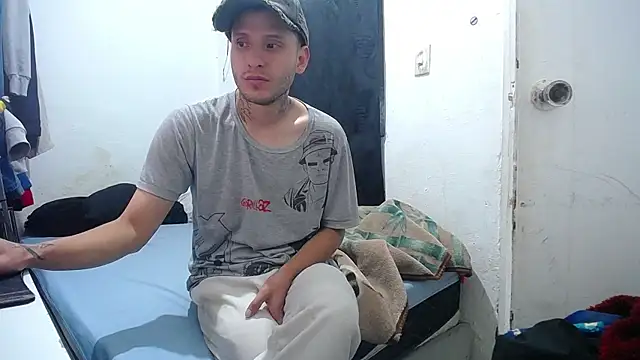 esjrobles online show from 10-15-25, 05:02