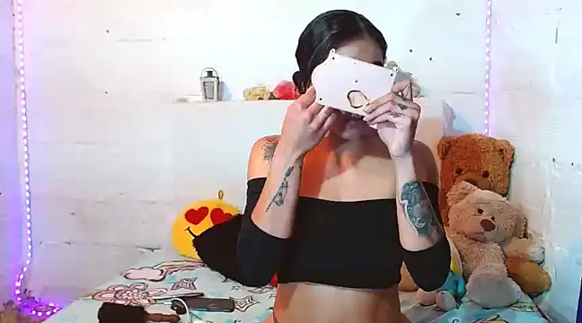 kendall-storm online show from 02-14-25, 01:23