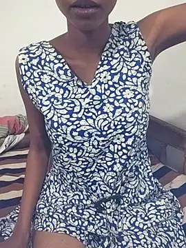 Chamari075 online show from 09-22-25, 04:31