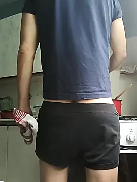 Snapshot of petibacsi96 chatting on 01-16-25, 12:20 petibacsi96 online show from 01-16-25, 12:20