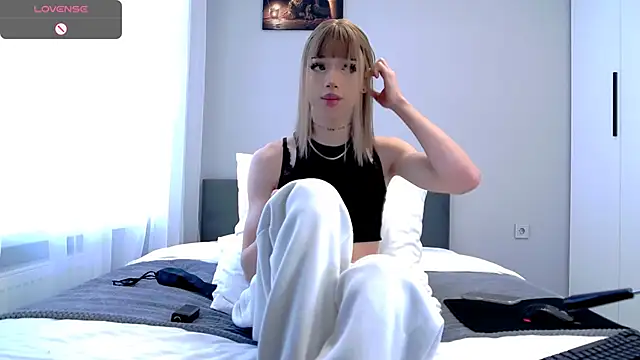 Dasha M online show from 02-09-25, 09:16