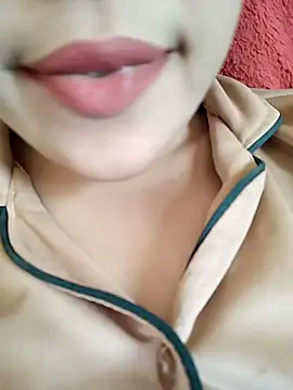 Anki-doll online show from 02-05-25, 09:36