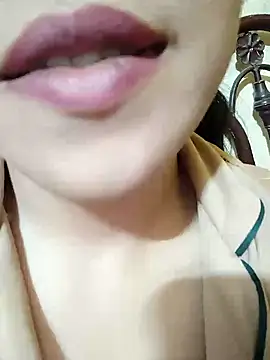 Anki-doll online show from 03-17-25, 01:08