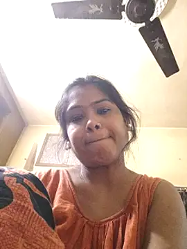 Snapshot of yoursweety09 chatting on 01-08-25, 06:20 yoursweety09 online show from 01-08-25, 06:20