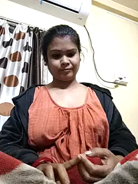 Snapshot of yoursweety09 chatting on 01-09-25, 03:12 yoursweety09 online show from 01-09-25, 03:12