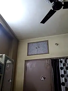 Snapshot of yoursweety09 chatting on 01-13-25, 06:38 yoursweety09 online show from 01-13-25, 06:38