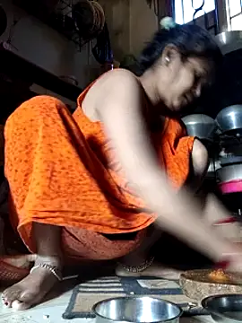 Snapshot of yoursweety09 chatting on 01-20-25, 05:59 yoursweety09 online show from 01-20-25, 05:59