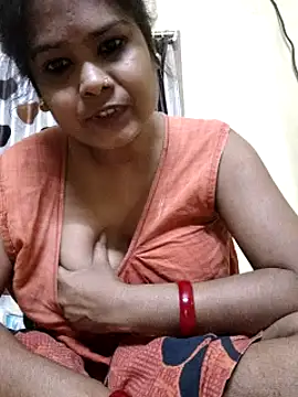 Snapshot of yoursweety09 chatting on 01-23-25, 04:15 yoursweety09 online show from 01-23-25, 04:15