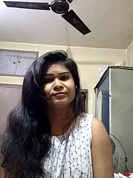 Snapshot of yoursweety09 chatting on 03-13-25, 03:00 yoursweety09 online show from 03-13-25, 03:00