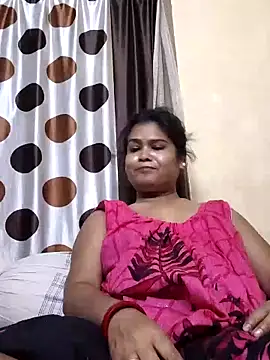 Snapshot of yoursweety09 chatting on 03-17-25, 04:33 yoursweety09 online show from 03-17-25, 04:33