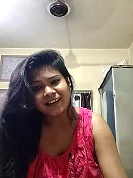 Snapshot of yoursweety09 chatting on 03-18-25, 01:53 yoursweety09 online show from 03-18-25, 01:53