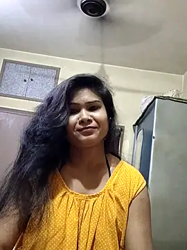 Snapshot of yoursweety09 chatting on 03-19-25, 01:43 yoursweety09 online show from 03-19-25, 01:43