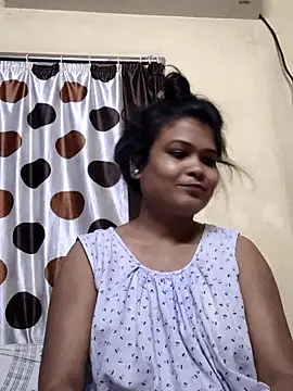 Snapshot of yoursweety09 chatting on 03-22-25, 06:14 yoursweety09 online show from 03-22-25, 06:14