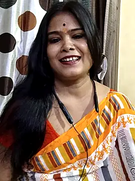 Snapshot of yoursweety09 chatting on 09-15-25, 08:14 yoursweety09 online show from 09-15-25, 08:14