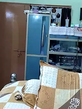 Snapshot of yoursweety09 chatting on 10-26-25, 02:34 yoursweety09 online show from 10-26-25, 02:34