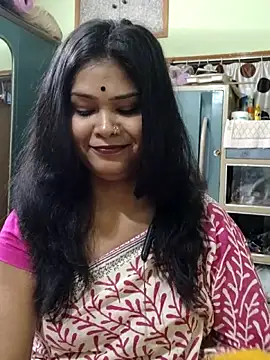 Snapshot of yoursweety09 chatting on 10-31-25, 07:53 yoursweety09 online show from 10-31-25, 07:53