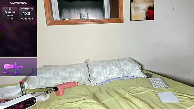 NinaRiveraXO online show from 12-03-25, 03:25